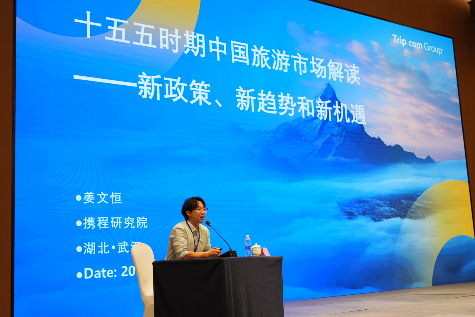 000b86bb0a6d1585c5171bde3e811df1.jpg C7娱乐