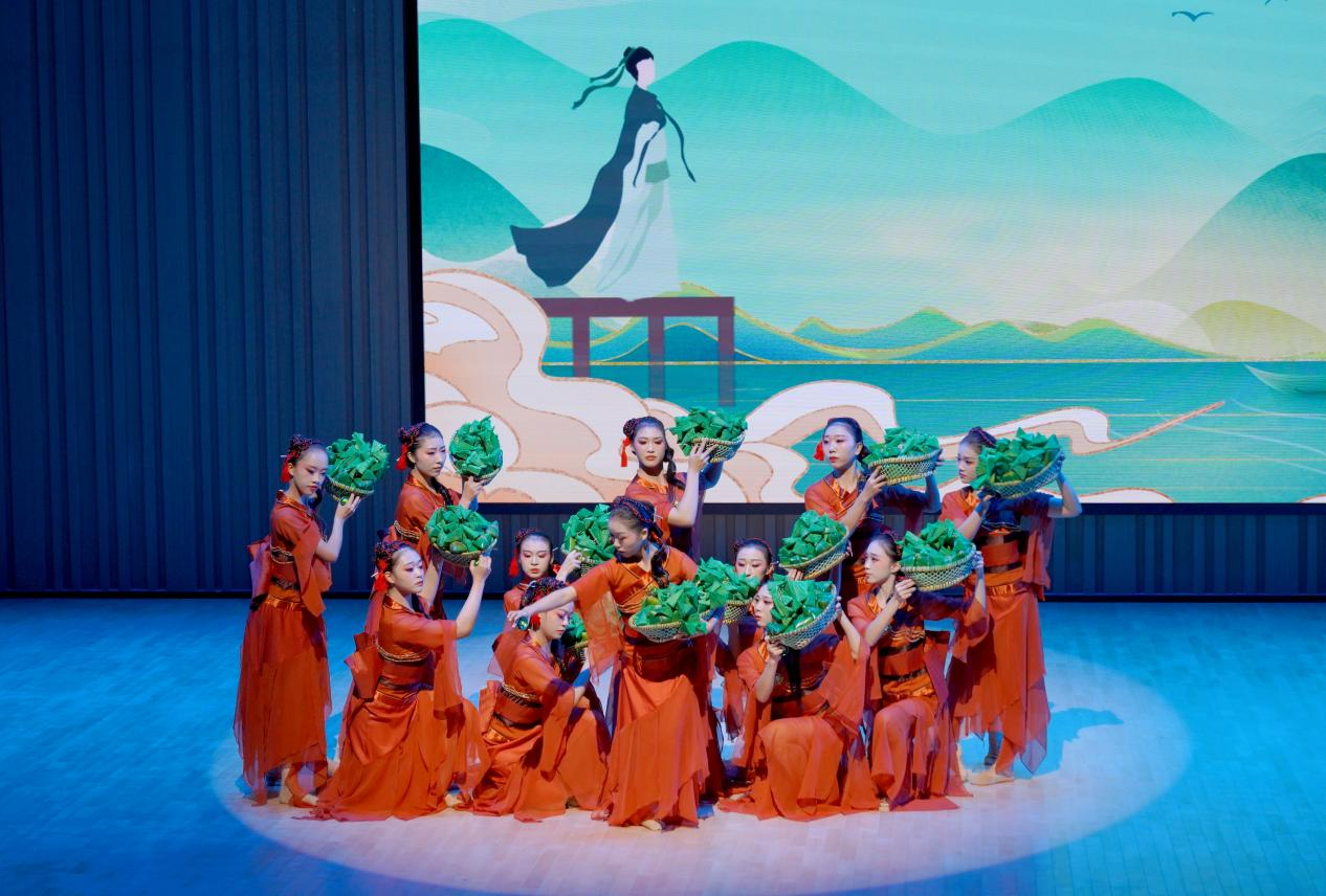 image.png C7娱乐