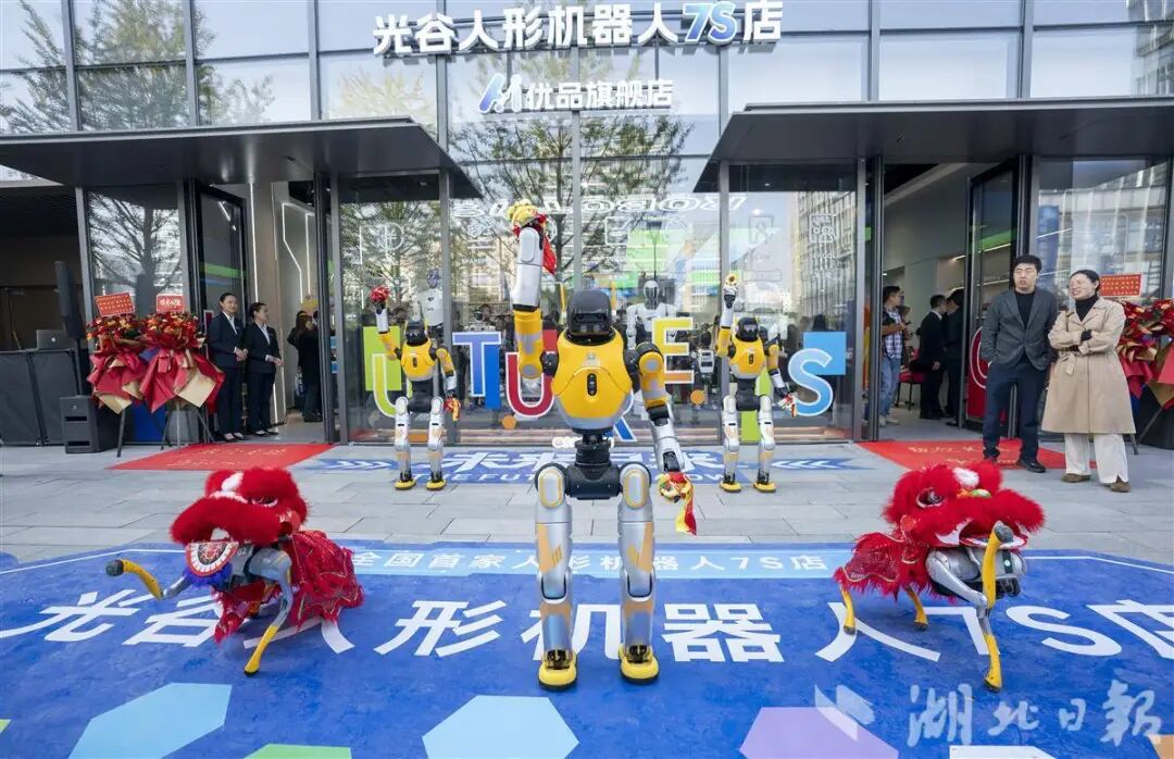8cbe3c91a83ba7c58318b809ee80fcb5.jpg C7娱乐