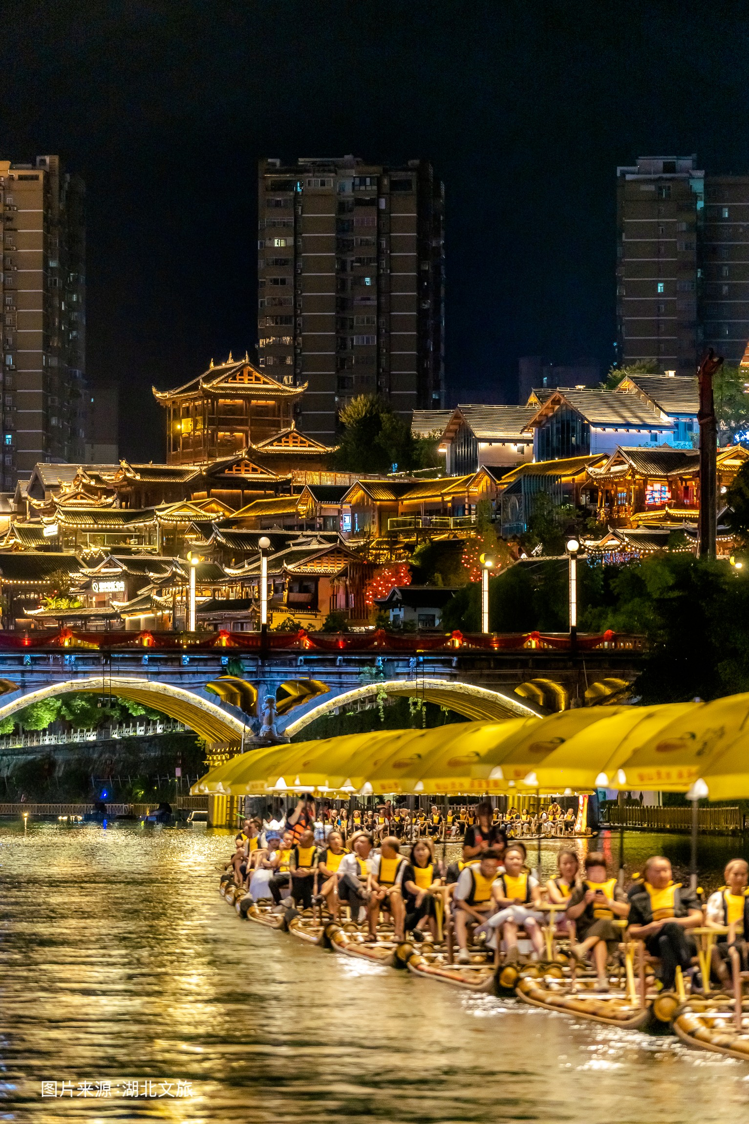 image.png C7娱乐