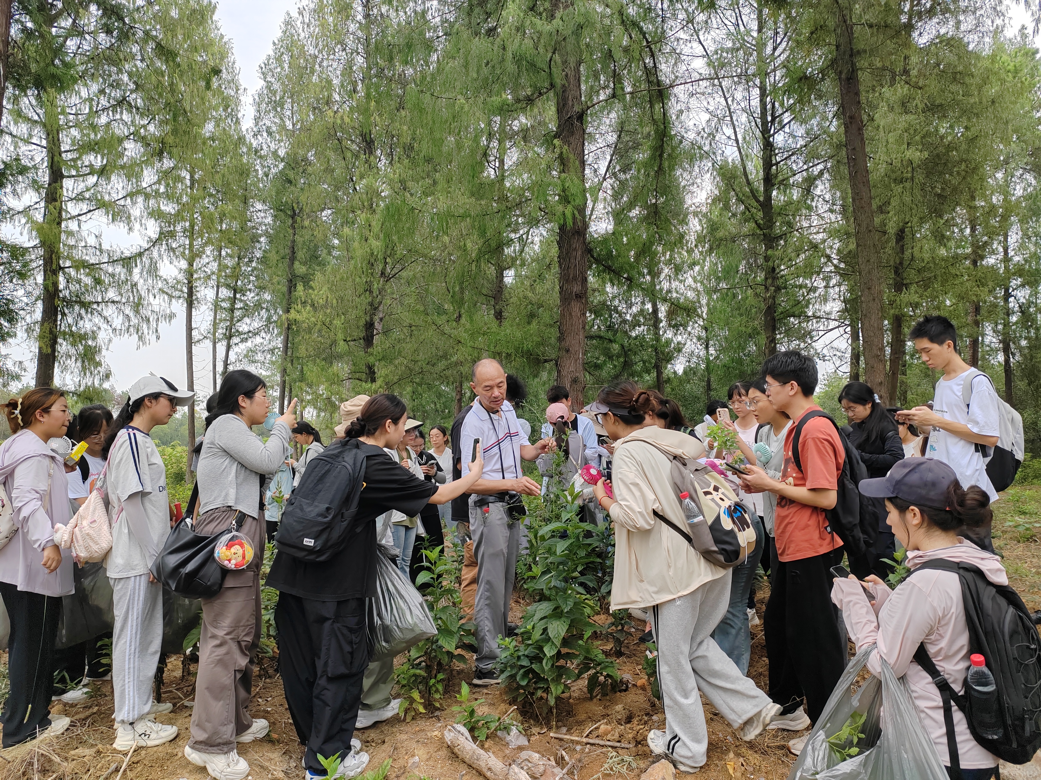 0720dc9da1c43d8ab090909c8fa3c24.jpg C7娱乐