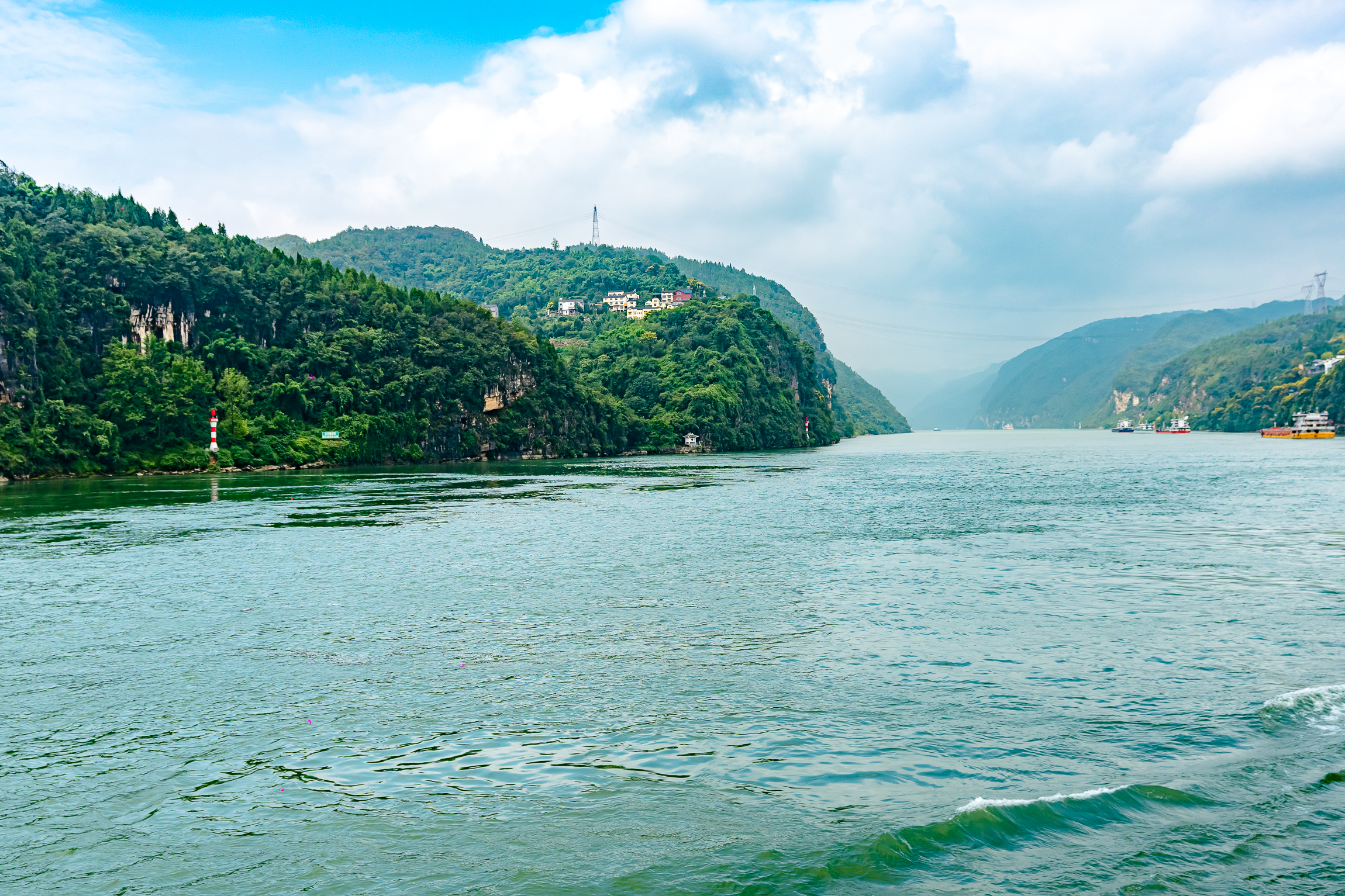 DSC01447.png C7娱乐