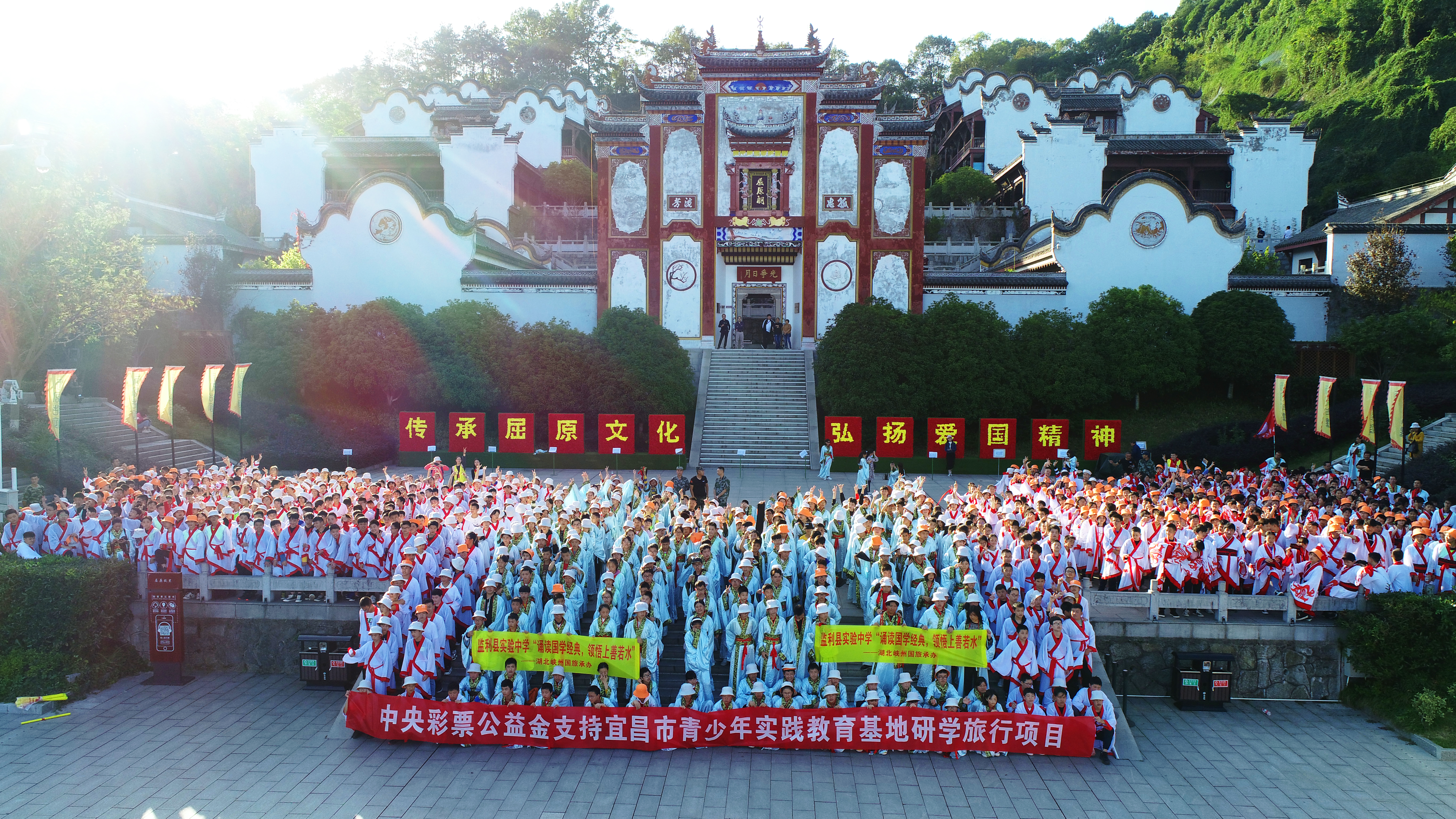2.jpg C7娱乐