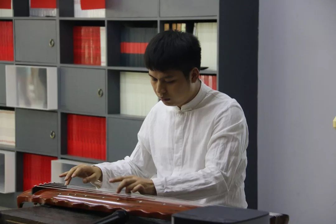 C7娱乐