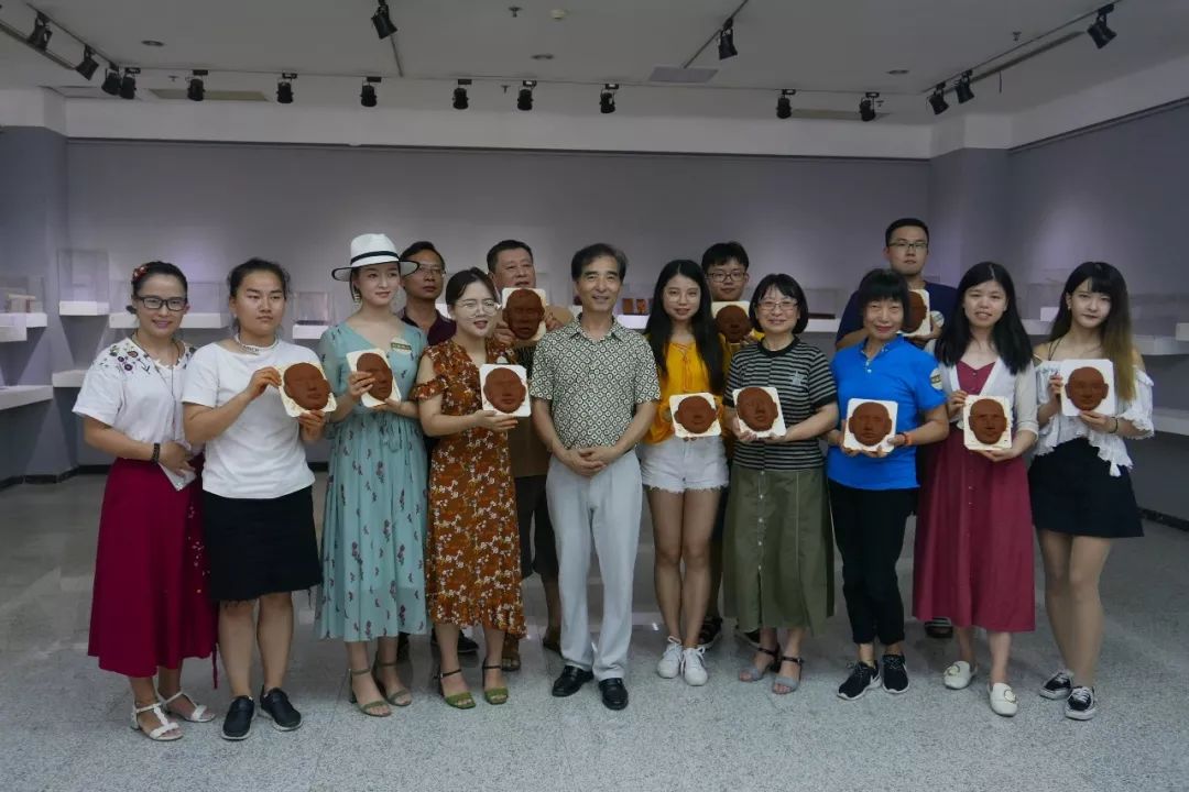 C7娱乐