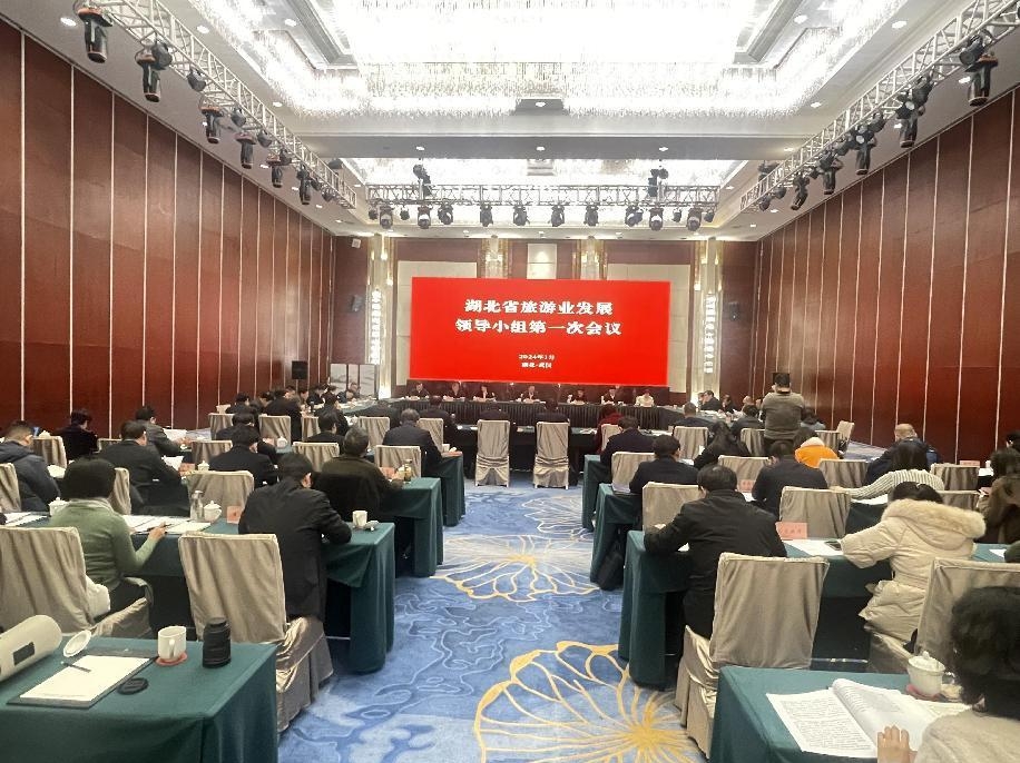 2.jpeg C7娱乐