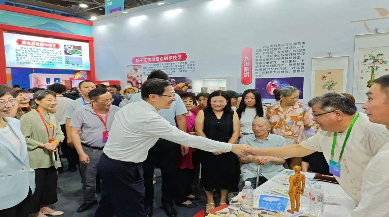 图片2.png C7娱乐